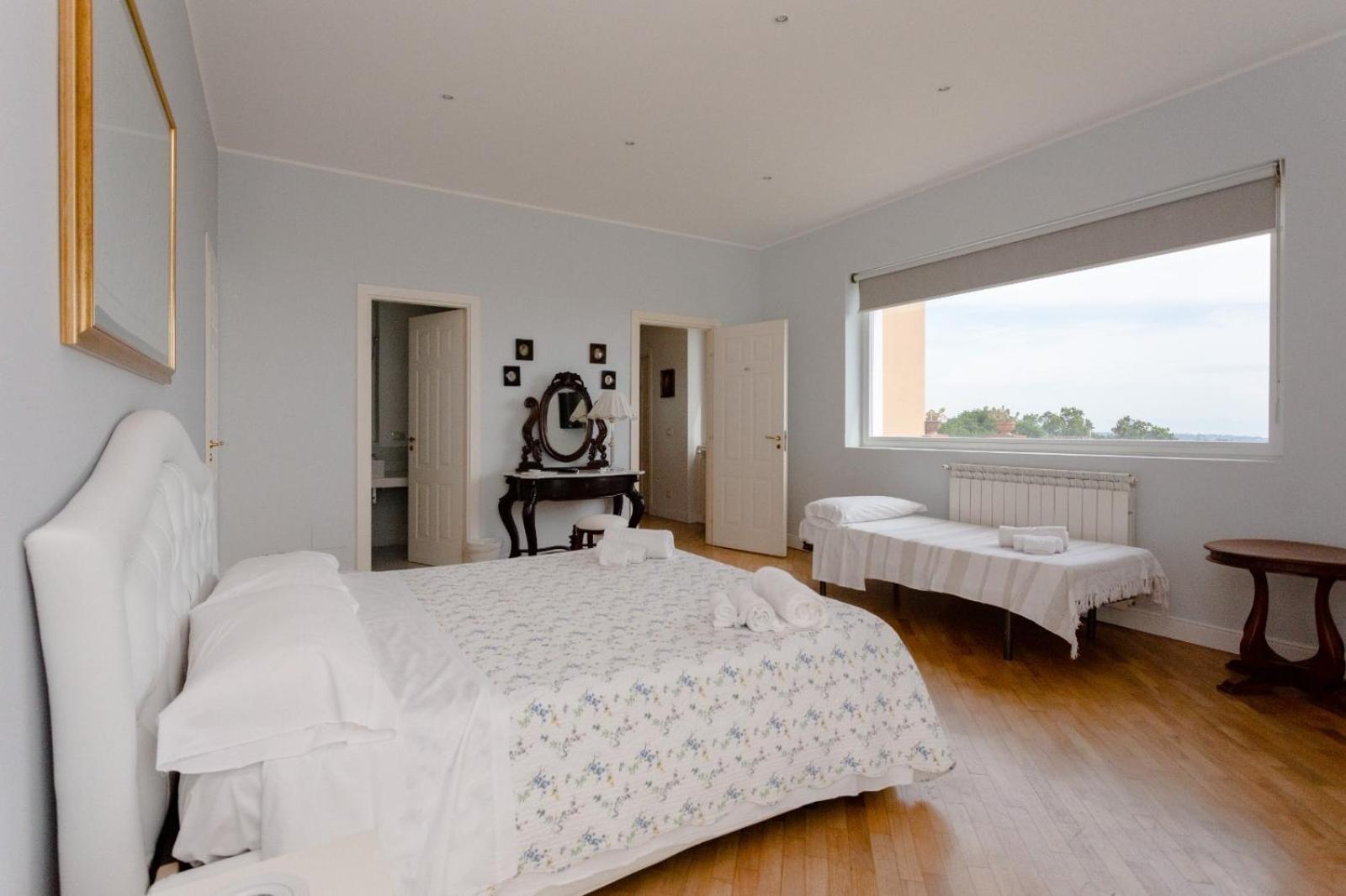 B&B Villa Etelka Ачи Костелло Экстерьер фото