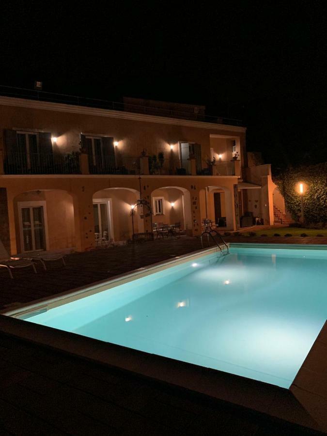 B&B Villa Etelka Ачи Костелло Экстерьер фото