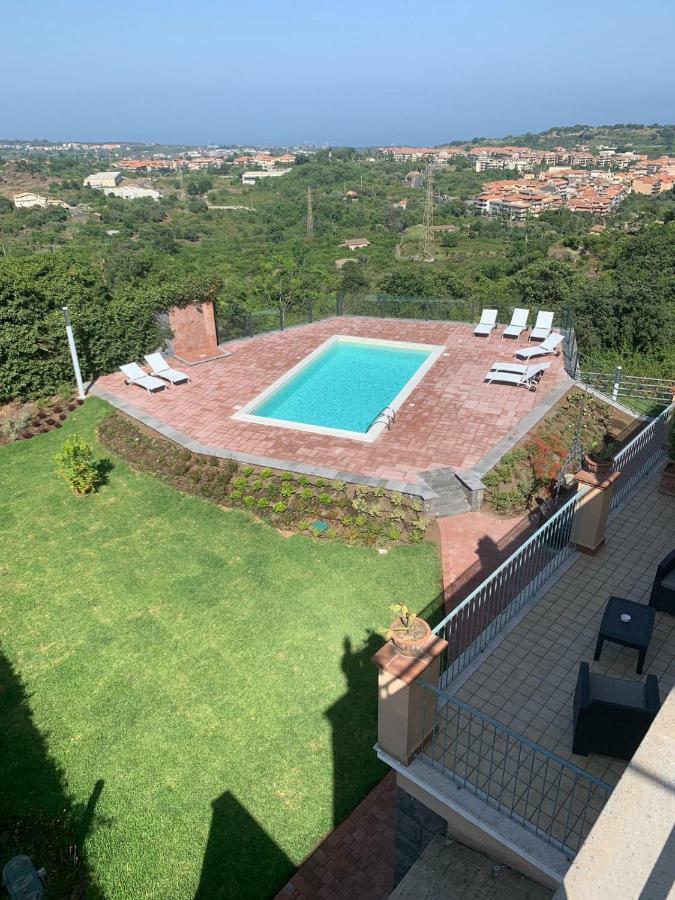 B&B Villa Etelka Ачи Костелло Экстерьер фото